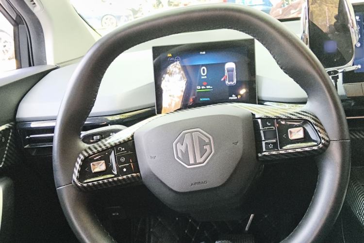 Used MG 4 EV 2022 520 km Flagship Edition
