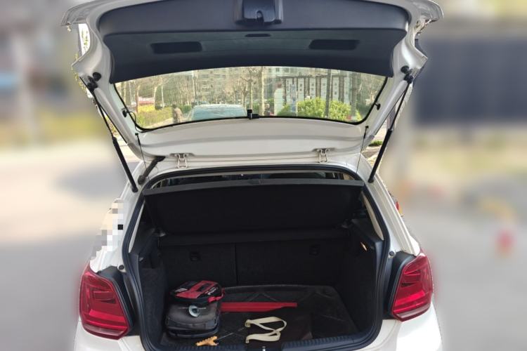 Used Volkswagen Polo 2014 1.4L Manual Comfort Edition Trunk