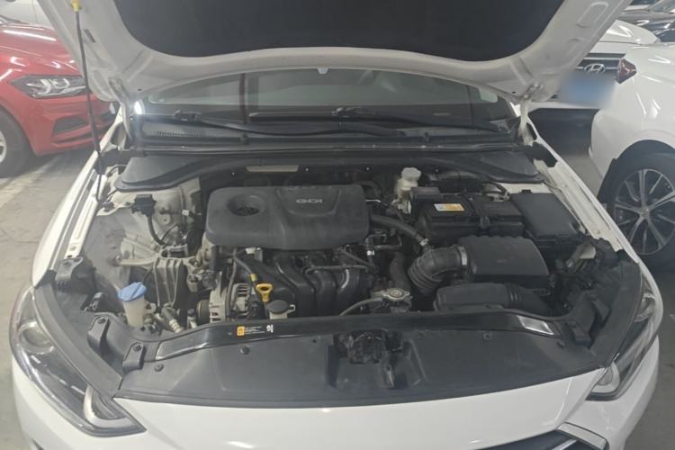 Used Hyundai Elantra (6th Generation / Lingdong) 2016 1.6L Automatic ZhiXuan – Elite Version
