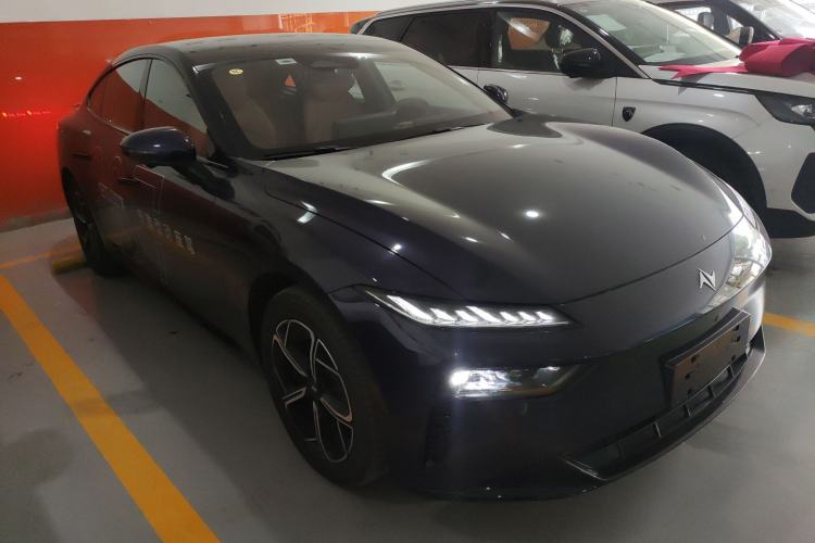 Used Dongfeng eπ eπ007 2024 Range-Extended 200 Air Edition