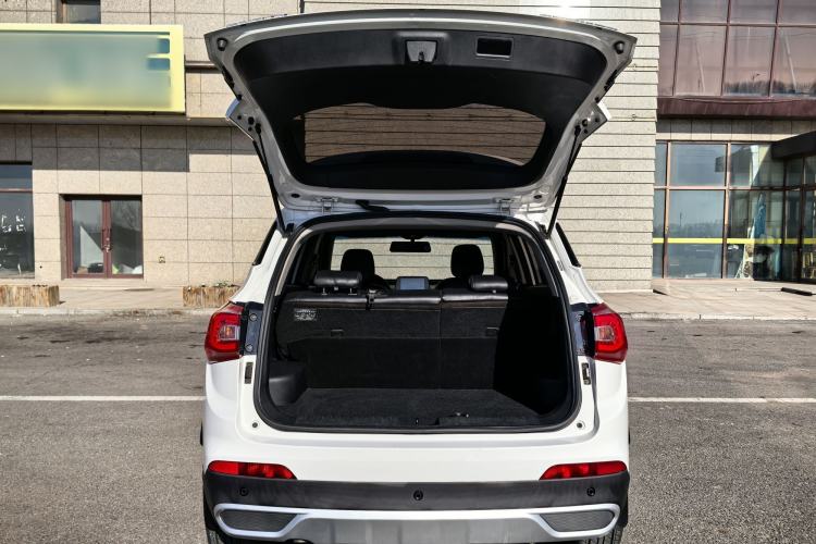 Used Baojun 510 2017 1.5L Manual Fashion Model