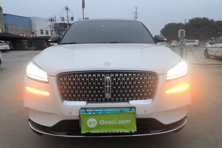 Used Lincoln Corsair 2022 2.0T Two-Wheel Drive Deluxe Edition
