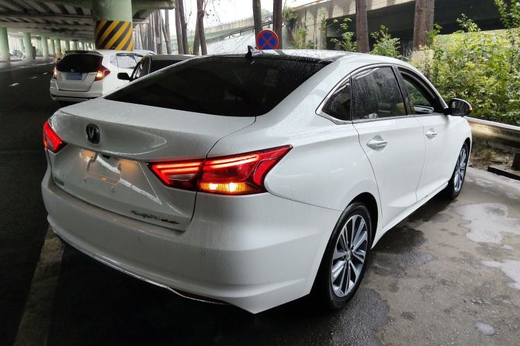 Used CHANGAN Raeton CC 2018 1.5T Automatic Zhiya Model China V Standard
