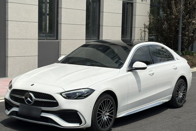 Ojetý Mercedes-Benz C-Class 2024 Restyled C-Class 260 L Sport Edition