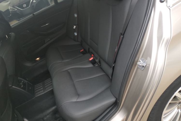 Used BMW 3 Series 2019 320Li Fashion Model Left Rear Seat