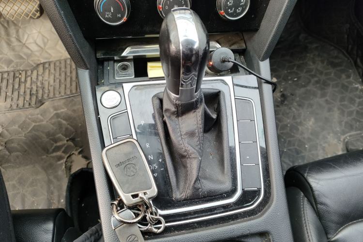 Used Volkswagen Magotan 2018 280TSI DSG Leading Model