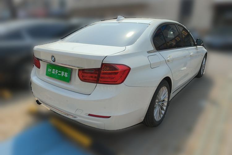 Used BMW 3 Series 2013 320Li Luxury Design Package Rear Right 45 Deg