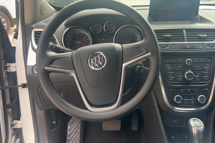 Used Buick Encore 2015 1.4T Automatic Two-Wheel Drive Urban Elite Version Interior 5