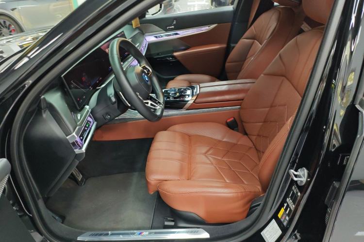 Used BMW i7 2023 eDrive50L Prestige M Sport Package