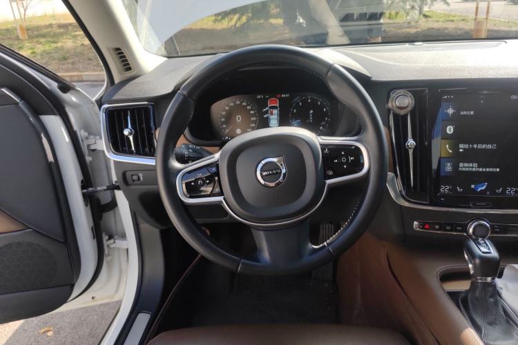 Used Volvo S90 2019 T5 Zhiyuan Edition Steering Wheel