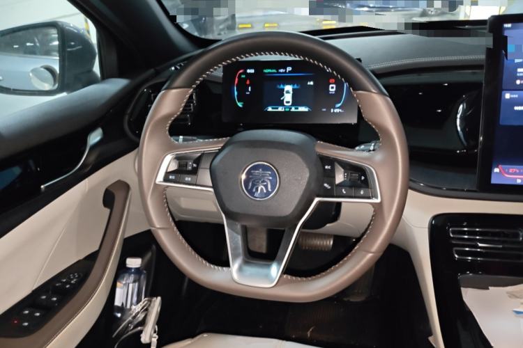 Used BYD Qin PLUS 2023 Champion Edition DM-i 55KM Leading Model
