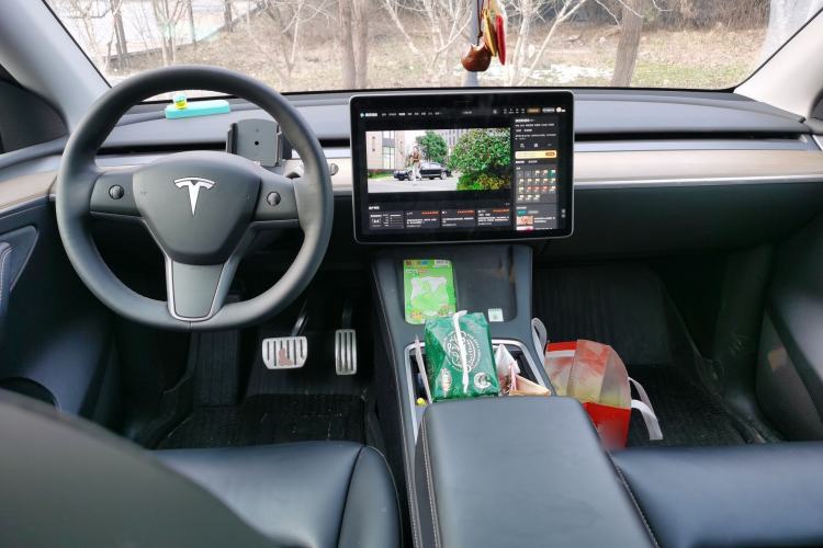 Used Tesla Model Y 2021 Performance High-Performance All-Wheel-Drive Version