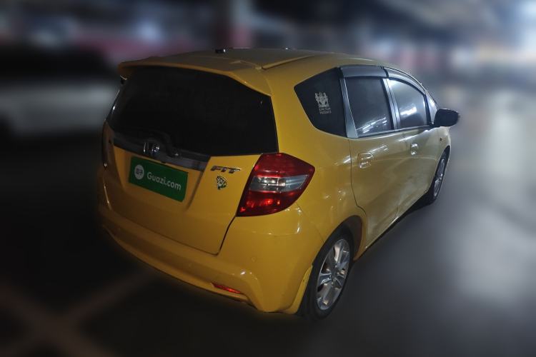 Used Honda Fit 2011 1.5L Automatic Luxury Edition