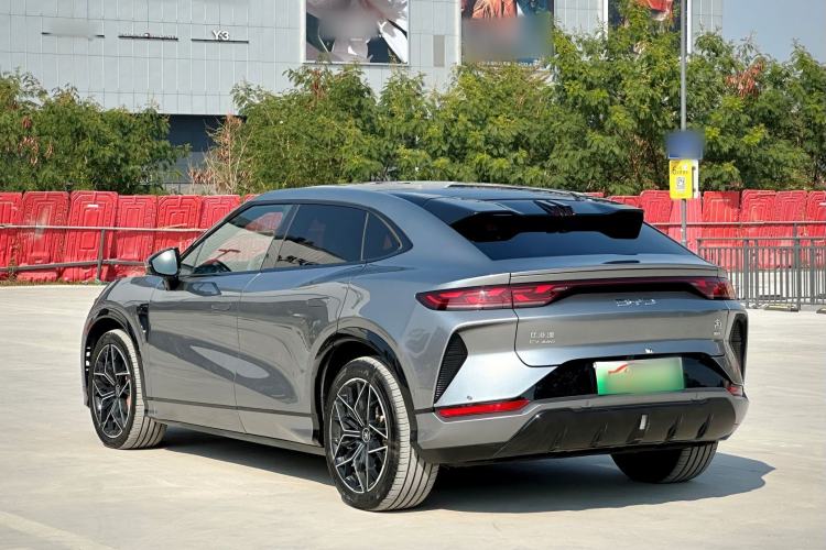 Used BYD Song L EV 2025 Intelligent Driving Version 602 km Range LiDAR-equipped All-Wheel-Drive Type
