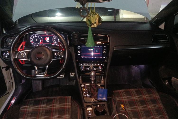 Used Volkswagen Golf 2018 2.0 TSI GTI
