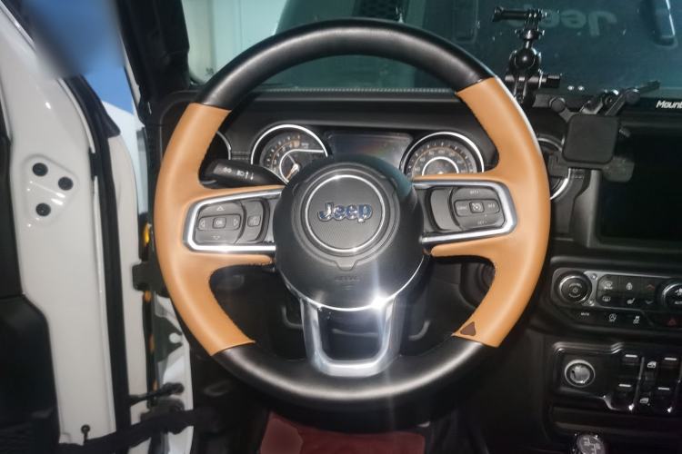 Used Jeep Gladiator 2022 3.6L Pioneer Edition