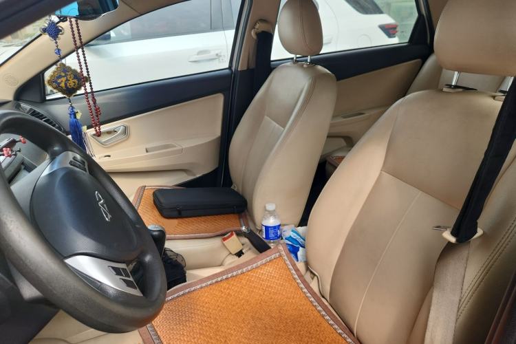 Used Chery Fengyun 2 2013 Hatchback 1.5L Manual Ruiyi Edition

