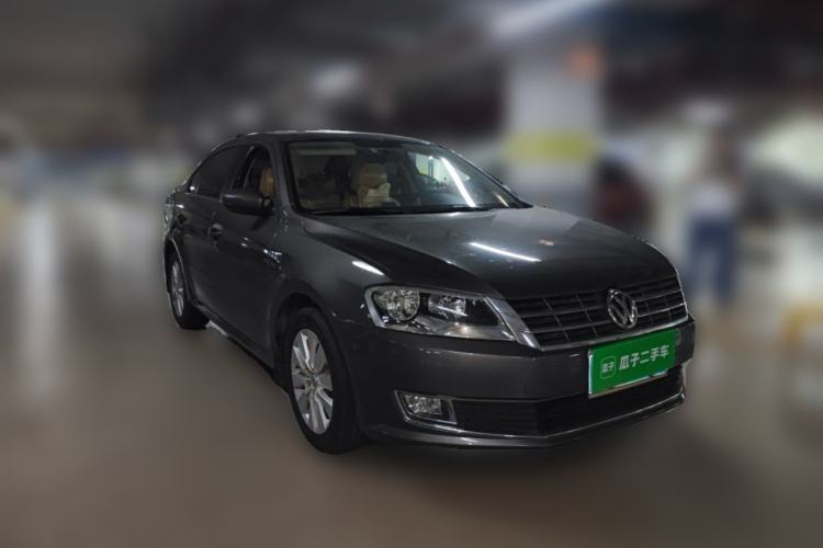Used Volkswagen Lavida 2013 Restyled Classic 1.6L Automatic Comfort Edition Front Right 45 Deg