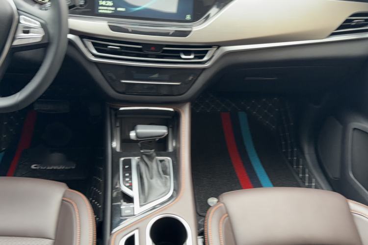 Used Changan CS35PLUS 2018 1.6L Automatic Coolline Version China V Standard
