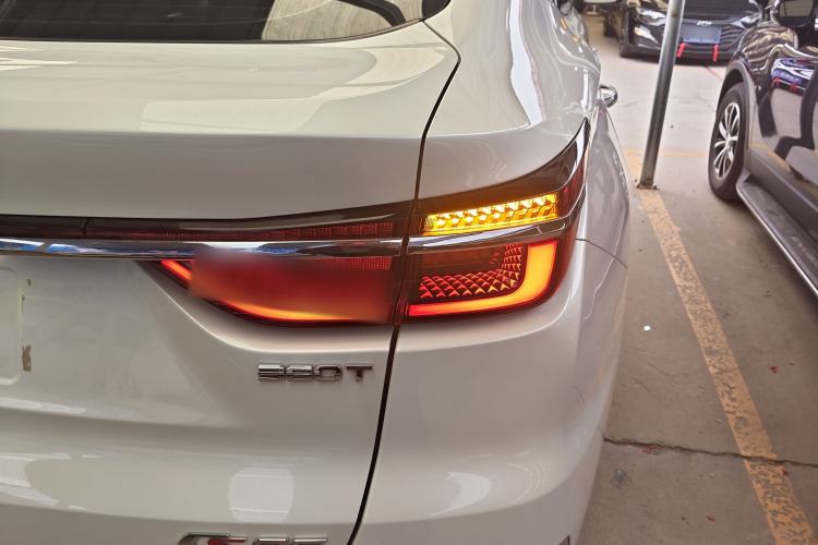 Used CHANGAN CS85 COUPE 2019 2.0T Automatic Version China VI Standard Exterior 3