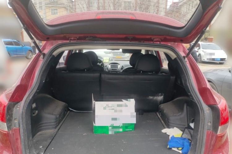 Used Hyundai ix35 2010 2.0L Automatic Two-Wheel Drive Elite Edition GLS
