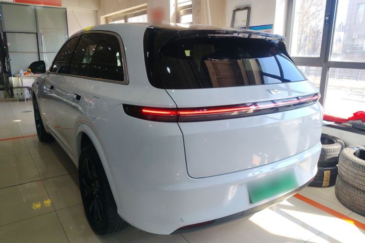 Used Li Auto L7 2023 Pro Model Rear Left 45 Deg