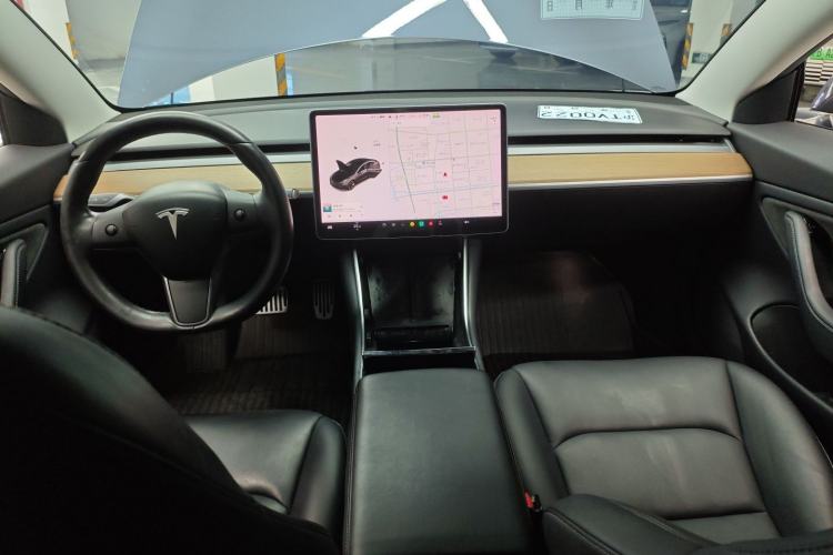 Used Tesla Model 3 2019 Long-Range Rear-Wheel-Drive Version Center Console