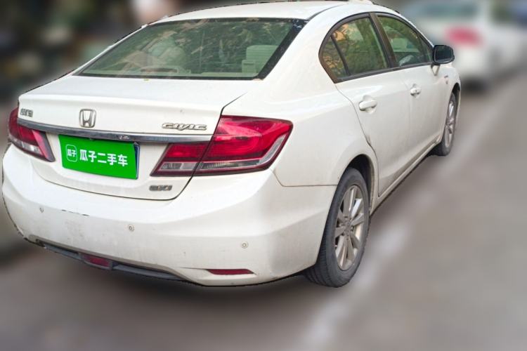 Used Honda Civic 2014 1.8L automatic comfort version Rear Right 45 Deg