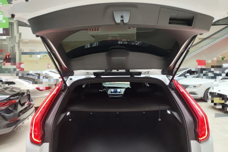 Used Cadillac XT4 2018 28T Two-Wheel Drive Tech Version