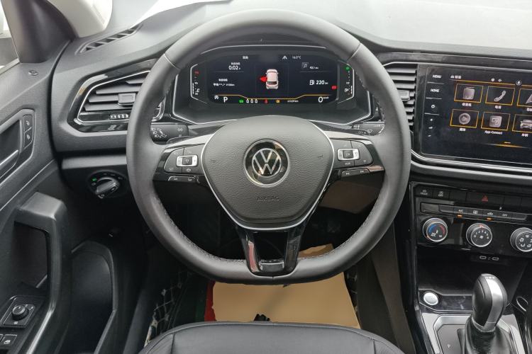 Used Volkswagen T-ROC 2021 280TSI DSG Two-Wheel Drive Comfort Connect Edition Steering Wheel
