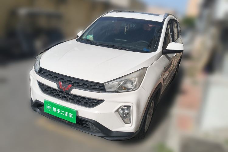 Used Wuling Hongguang S3 2018 1.5T Manual Luxury Model China V Standard