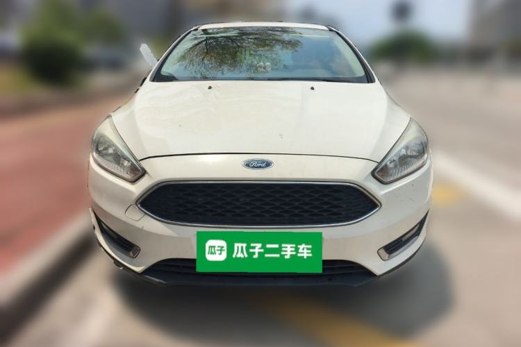 Used Ford Focus 2015 Hatchback 1.6L Automatic Fashion Edition Front