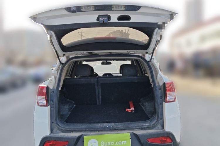 Used Huatai Santa Fe 2017 1.5T Gasoline Automatic Two-Wheel Drive Smart Enjoyment i3 Model