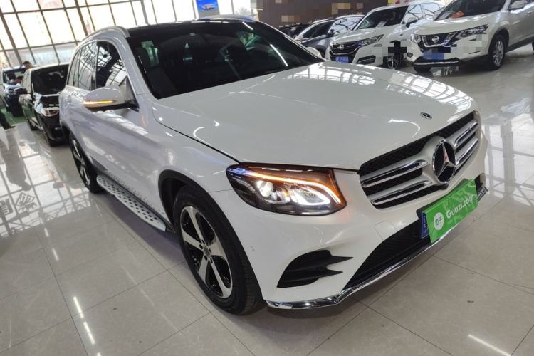 Used Mercedes-Benz GLC 2018 Facelift GLC 260 4MATIC Luxury Edition
