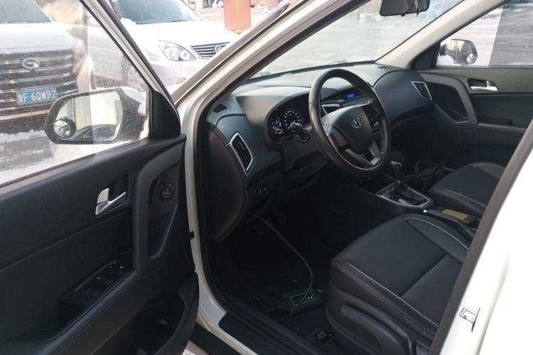 Used Hyundai ix25 2015 1.6L Automatic Two-Wheel Drive Smart GLS Trim
