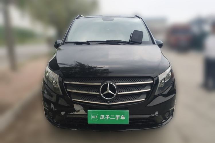 Used Mercedes-Benz Vito 2018 2.0T Elite Version 7 Seats China VI Emission Standard
