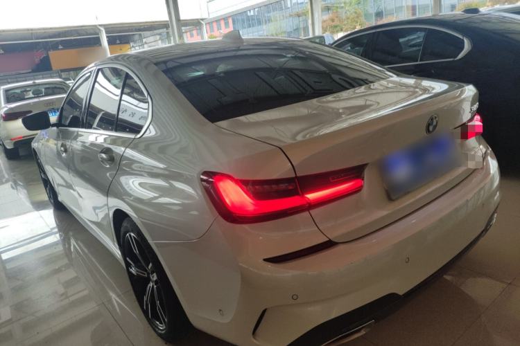 Used BMW 3 Series 2022 325i M Sport Package Rear Left 45 Deg