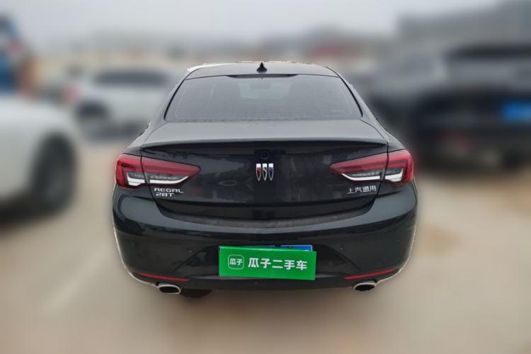 Used Buick Regal 2024 28T Luxury Edition Rear