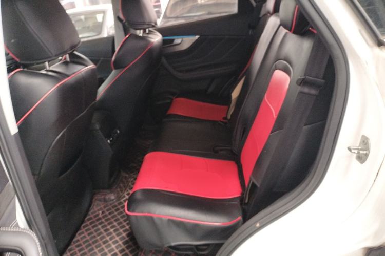 Used JETOUR X70S 2019 1.5T DCT Explore Edition 6 Seats
