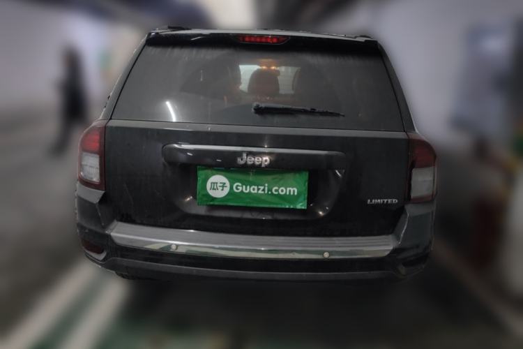 Used Jeep Compass 2014 2.0L two-wheel drive luxury version