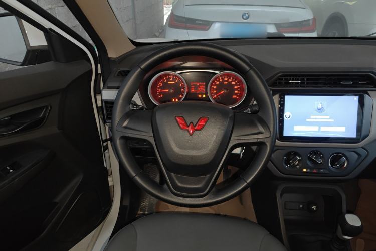 Used Wuling Hongguang 2021 1.5L Revised S Standard Version with Electric Power Steering LAR