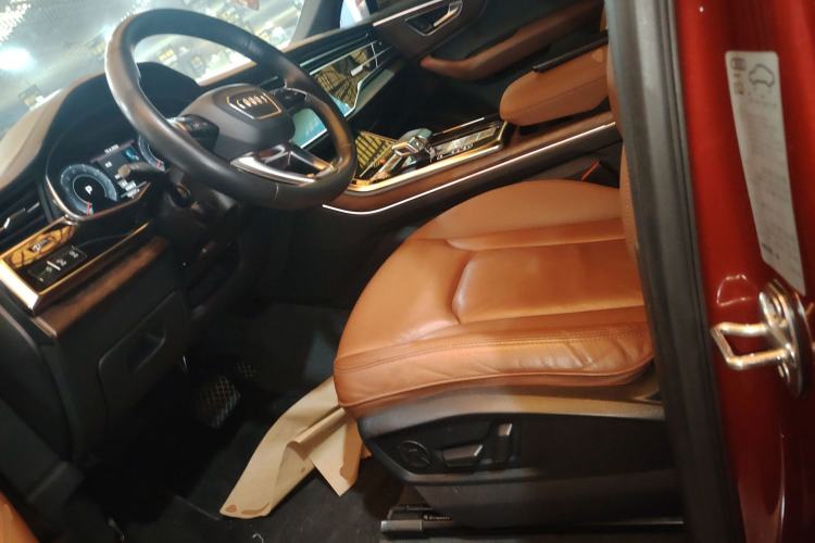 Used Audi Q7 2020 55 TFSI quattro S line sports model Left Front Seat