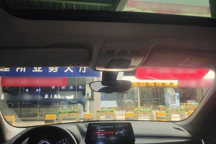 Used BMW X1 2021 Restyled sDrive25Li Leading Edition Headliner