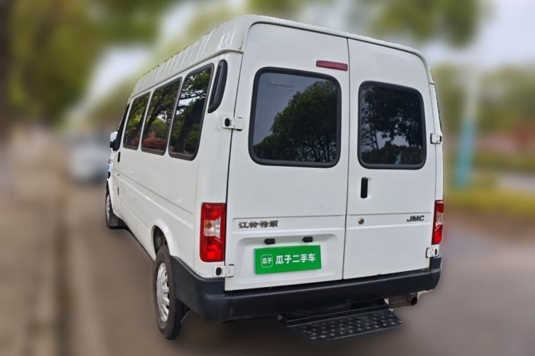 Used JMC Transit 2019 2.8T Commercial Version Long Wheelbase Mid-Roof 6-Seater Rear Single Tire China VI Emission Standard – JX493
