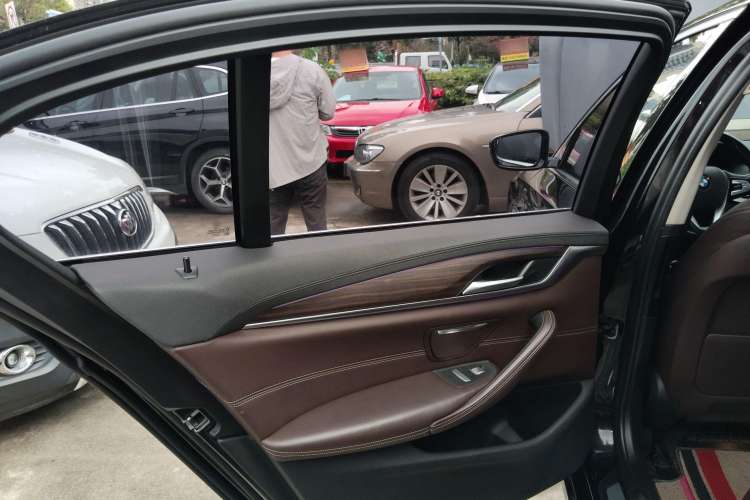 Used BMW 5 Series New Energy 2019 Updated Version 530Le Luxury Package
