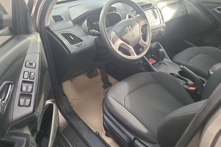 Used Hyundai ix35 2013 2.0L Automatic 2WD Comfort GL China IV Standard
