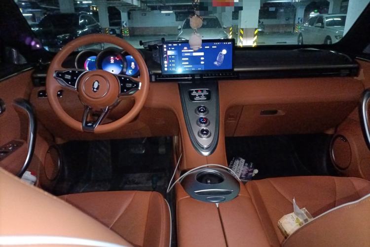 Used ORA Lightning Cat 2022 555 km Luxury Edition