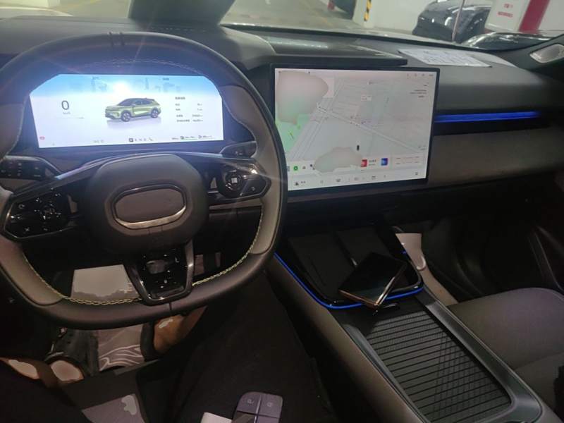 Used Lynk & Co 08 EM-P 2025 120km Long-Range Pro — 9