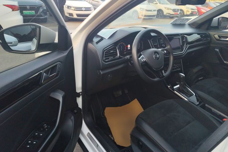 Used Volkswagen T-ROC 2020 280TSI DSG Two-Wheel-Drive Luxury Version
