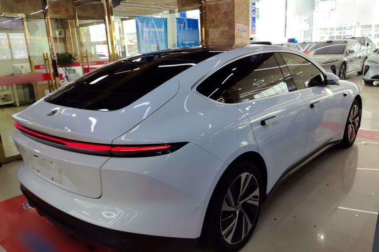 Used Nio ET5 2022 75 kWh